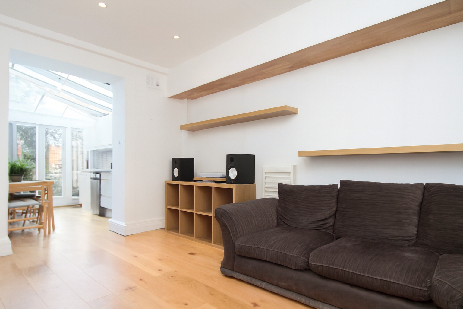 3 Bedroom Flat to rent in Islington, London, N7