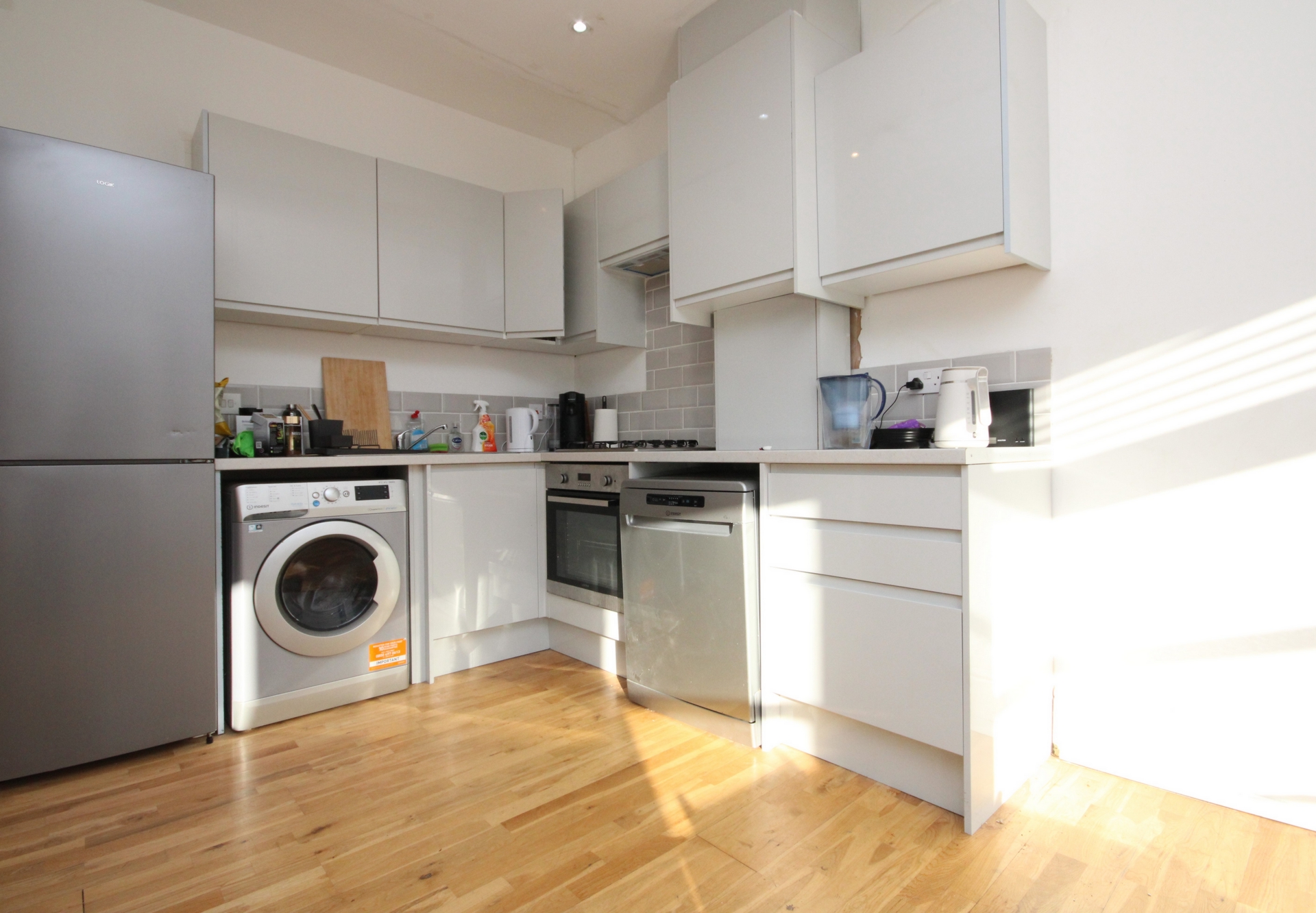 3 Bedroom Flat to rent in Islington, London, N7