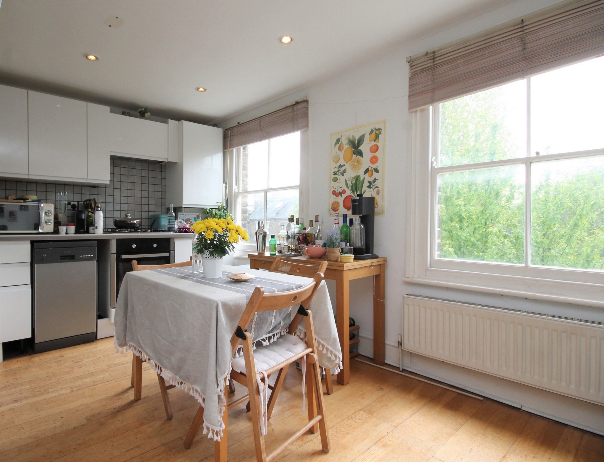 3 Bedroom Flat to rent in Islington, London, N7