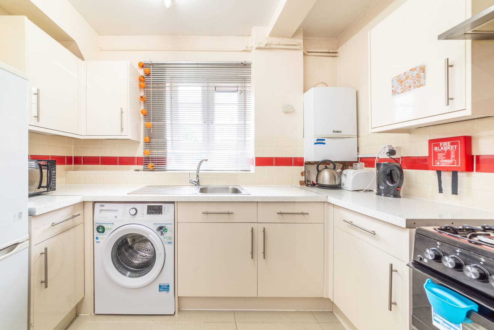 3 Bedroom Flat to rent in Camden, London, NW1