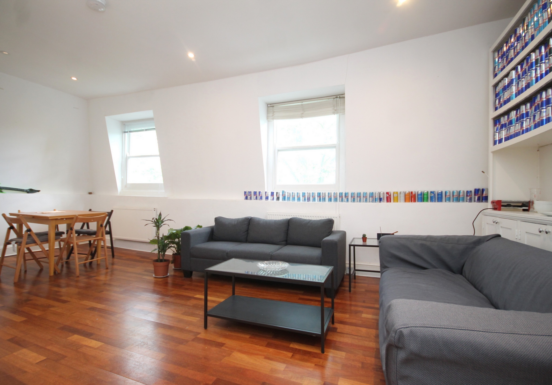 2 Bedroom Flat to rent in Islington, London, N7