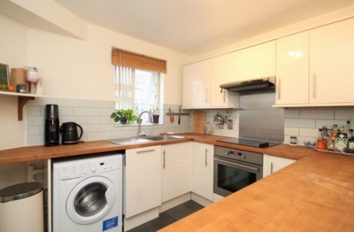 1 Bedroom Flat to rent in Castlehaven Road, Camden, London, NW1