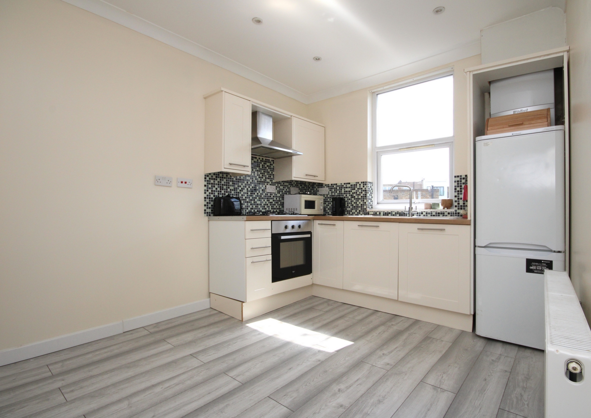 2 Bedroom Flat to rent in Chalk Farm, London, NW5