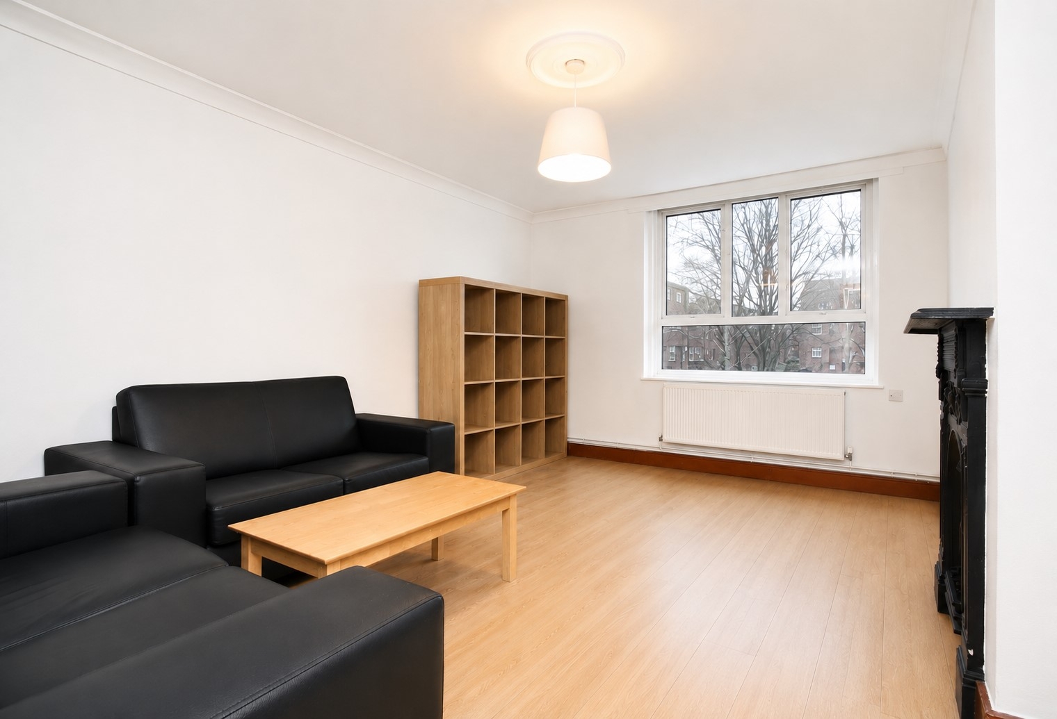 4 Bedroom Flat to rent in Scholefield Road, Archway, London, N19