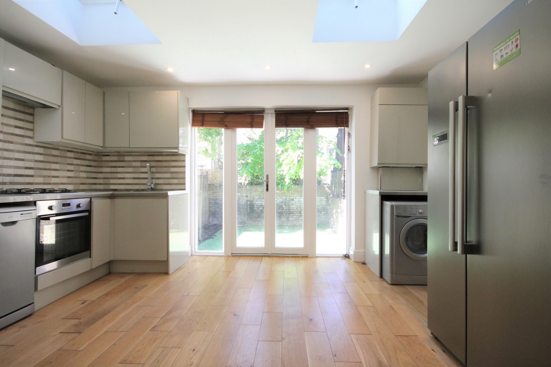 4 Bedroom House to rent in Carol Street, Camden, London, NW1
