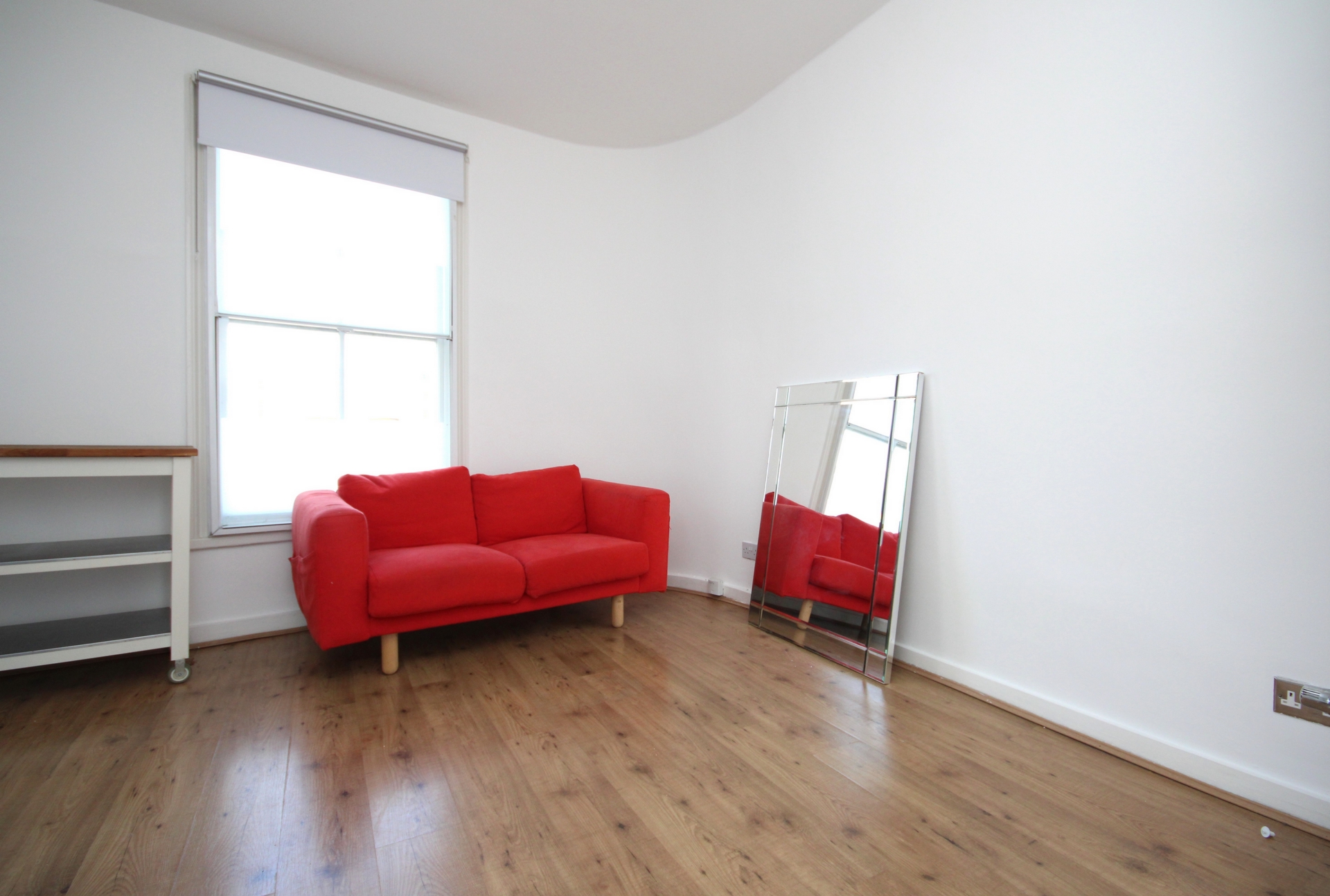 1 Bedroom Flat to rent in Chalk Farm, London, NW5