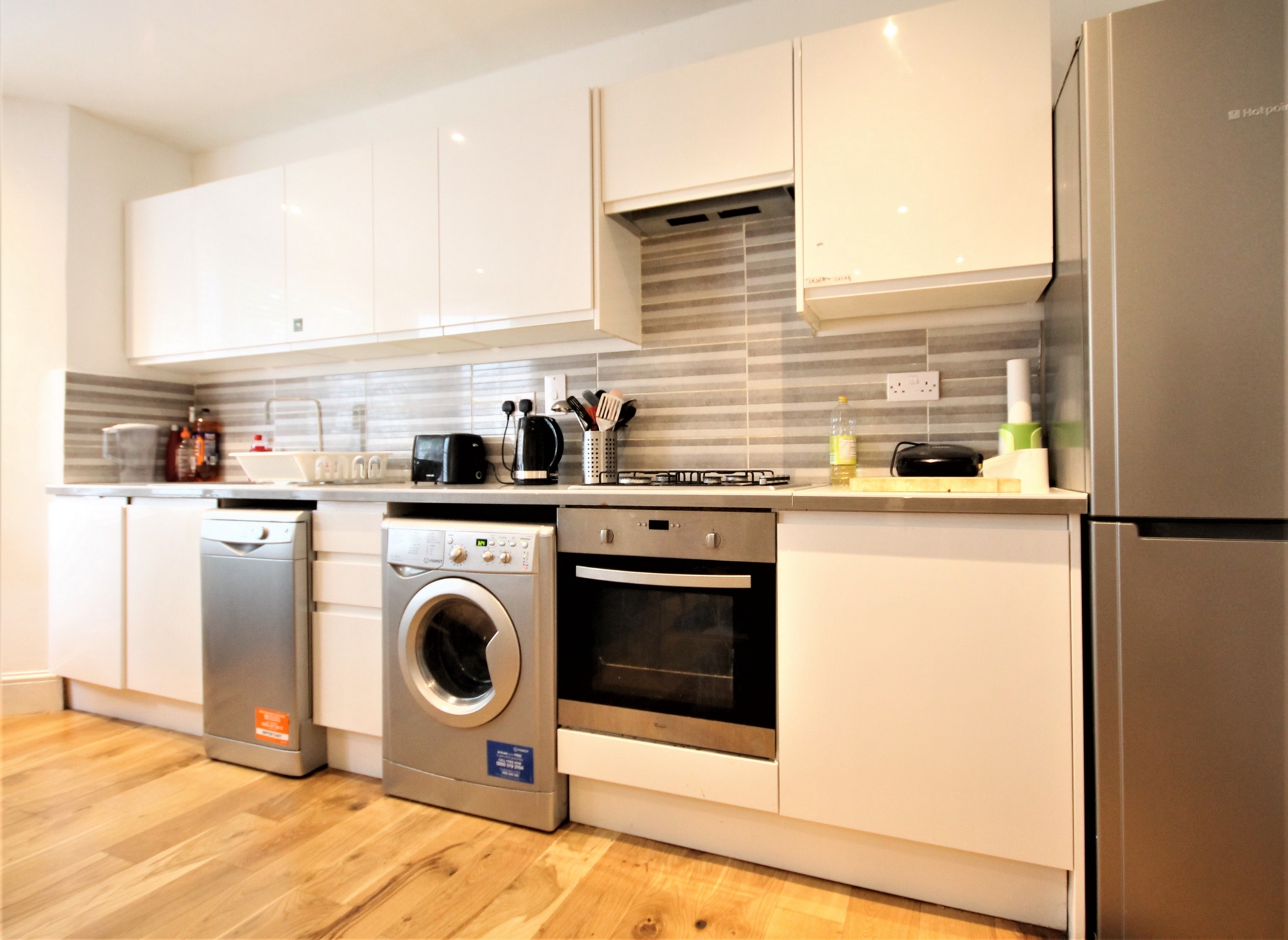 3 Bedroom Flat to rent in Islington, London, N7