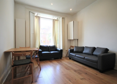 2 Bedroom Flat to rent in Stock Orchard Crescent, Islington, London, N7
