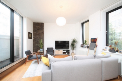 2 Bedroom Apartment to rent in Jamestown Road, Camden, London, NW1