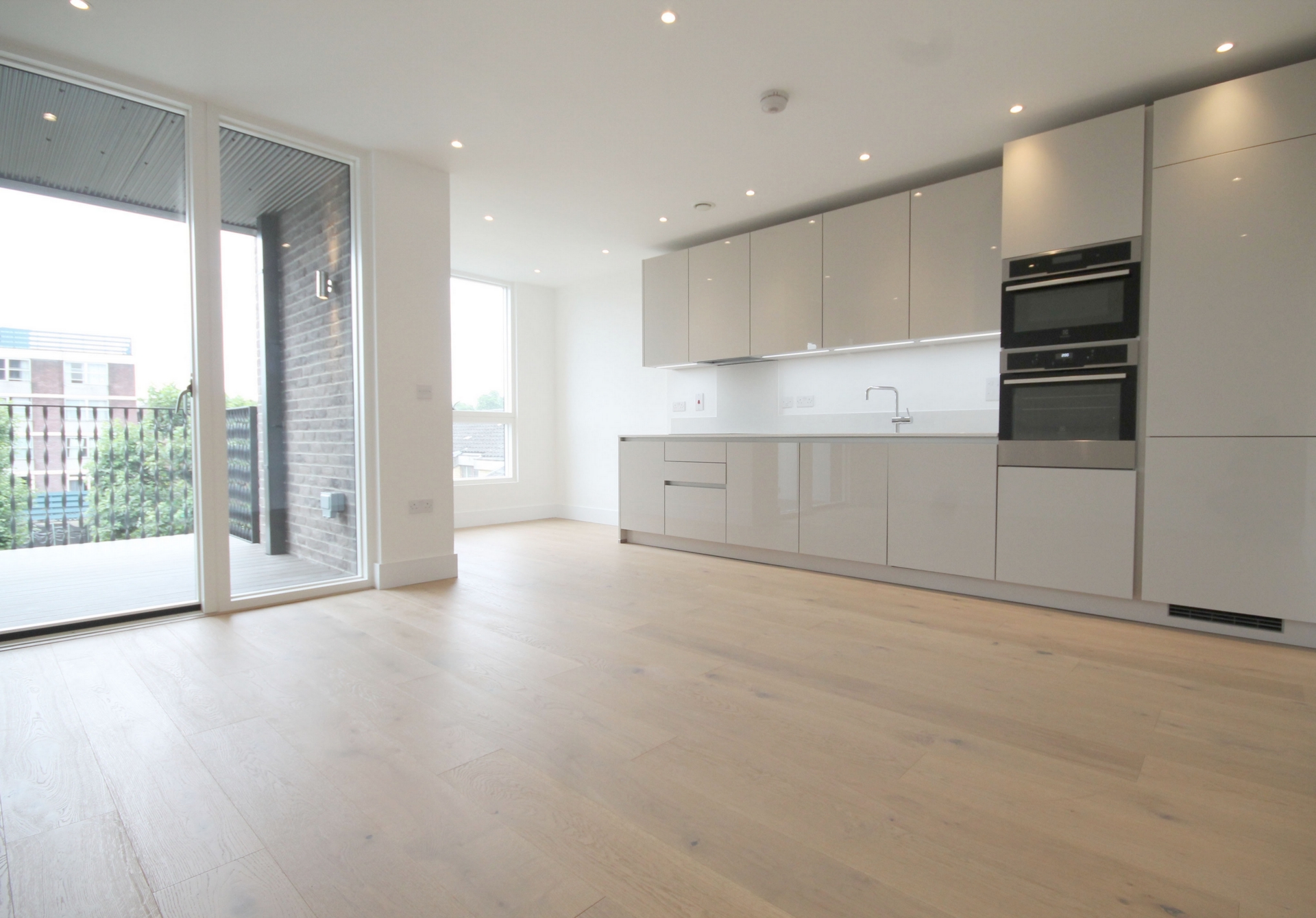 2 Bedroom Flat to rent in Camden, London, NW1