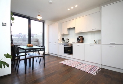 2 Bedroom Flat to rent in Colney Hatch Lane, Muswell Hill, London, N10