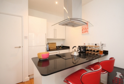 1 Bedroom Flat to rent in Royal College Street, Camden, London, NW1
