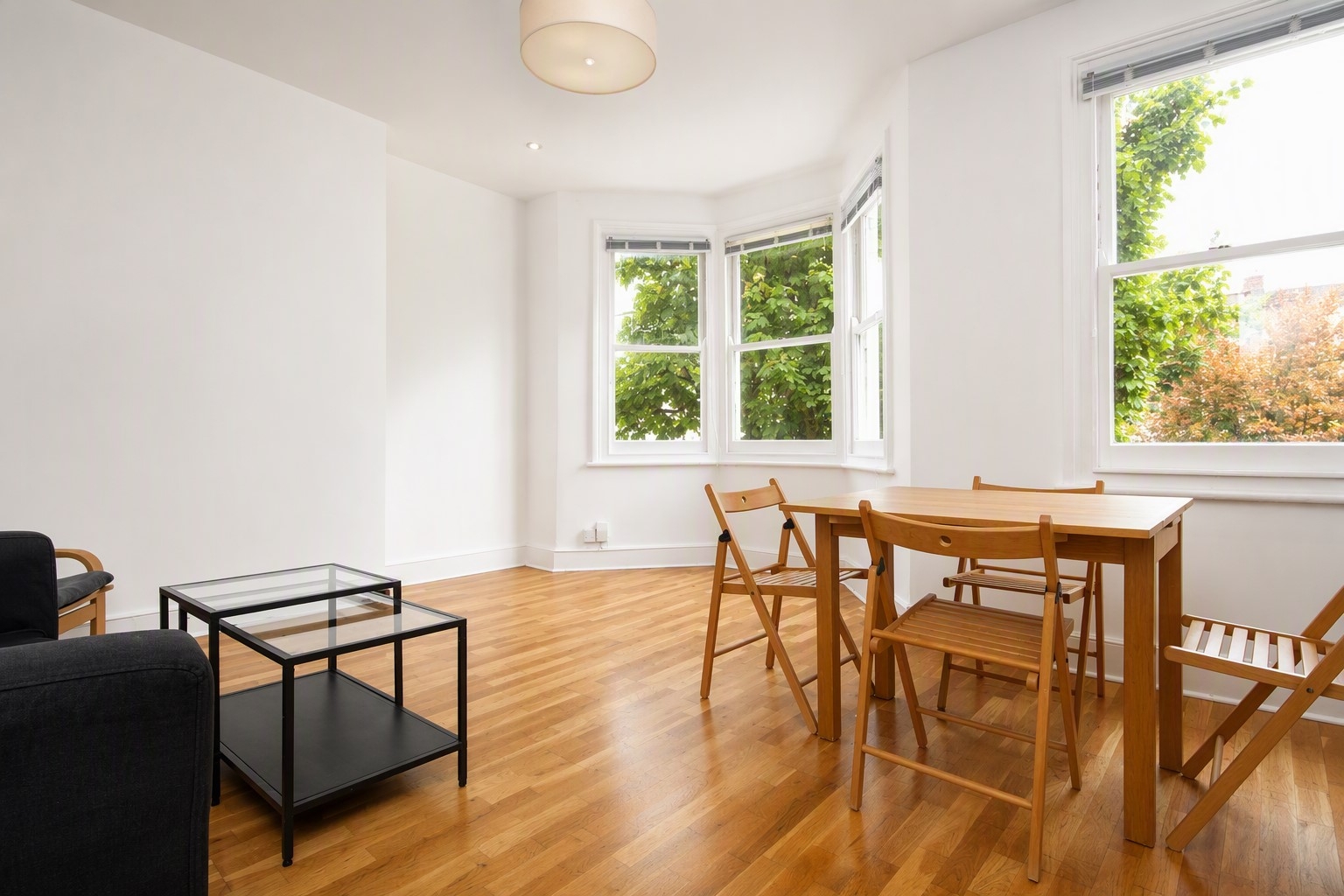 2 Bedroom Flat to rent in Wood Green, London, N8