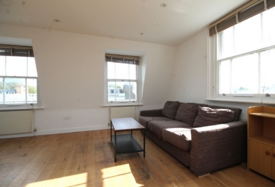 3 Bedroom Flat to rent in Brecknock Road, Tufnell Park, London, N7