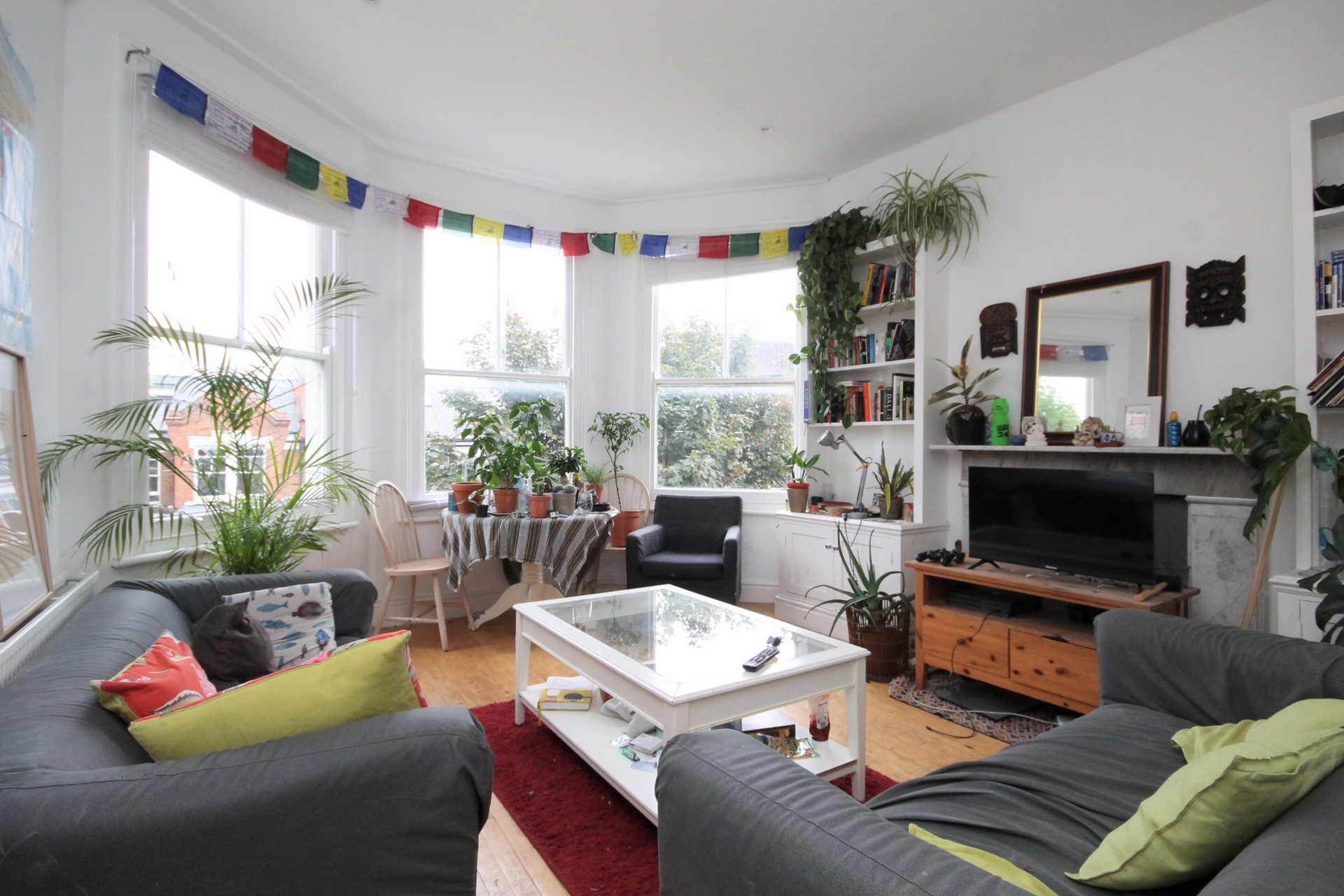 3 Bedroom Flat to rent in Stroud Green, London, N4