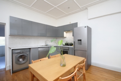 1 Bedroom Flat to rent in Beacon Hill, Islington, London, N7