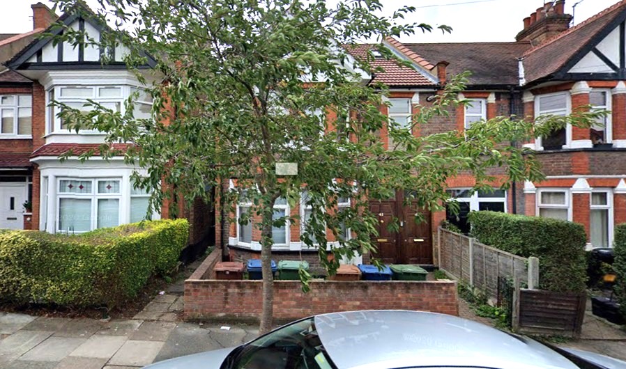 3 Bedroom Flat to rent in Harrow, London, HA1