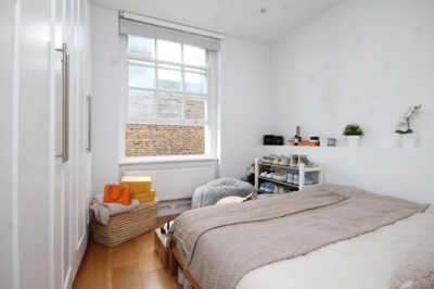 1 Bedroom Flat to rent in Regents Park Road, Primrose Hill, London, NW1