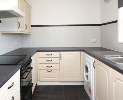 1 Bedroom Flat to rent in High Road, Bounds Green, London, N22