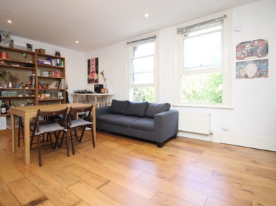 3 Bedroom Flat to rent in Hillmarton Road, Islington, London, N7