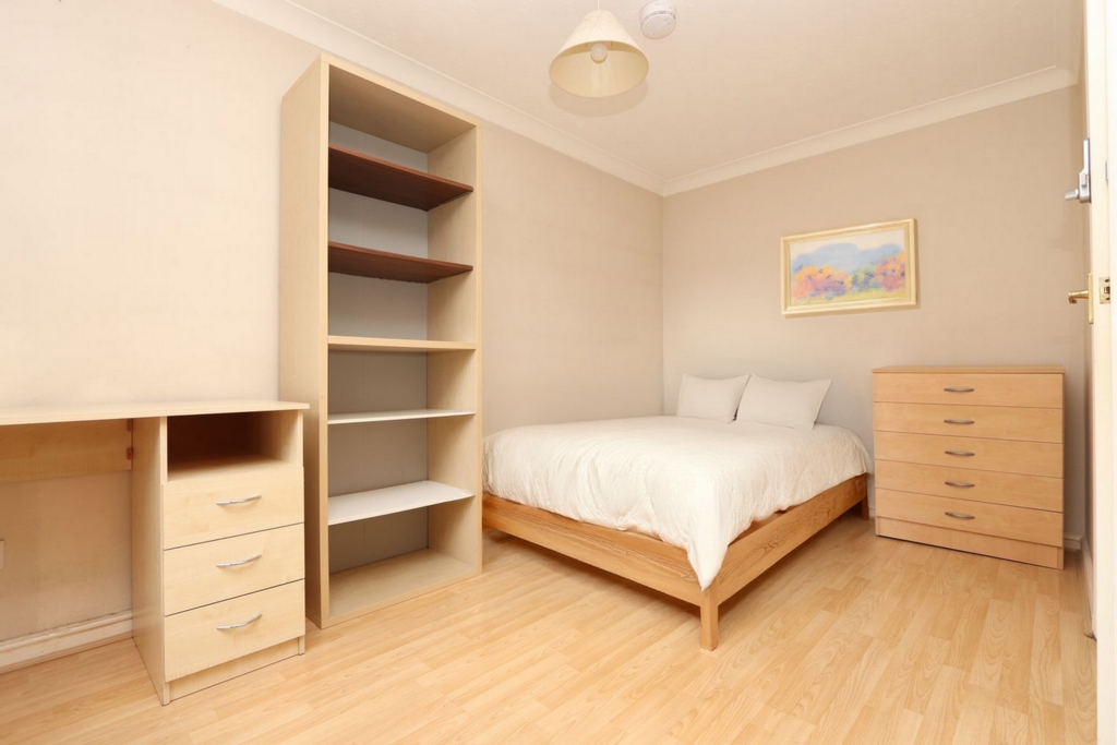 Double room - Single use to rent in Isle of Dogs, London, E14