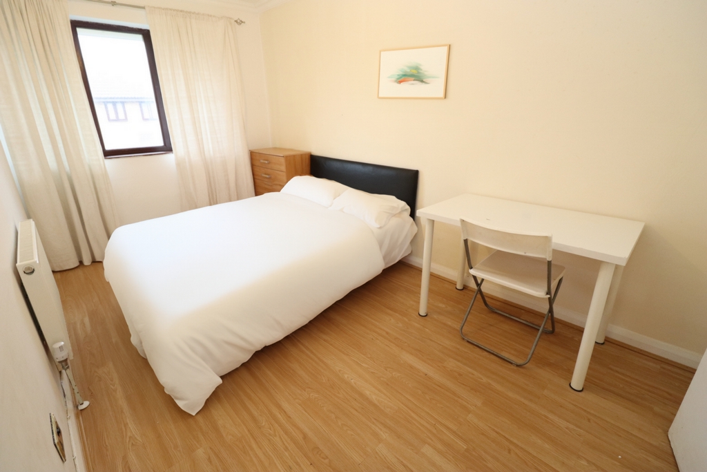 Double room - Single use to rent in West Ham, London, E16