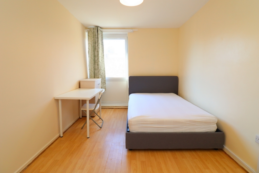 Double Room to rent in Bow, London, E3