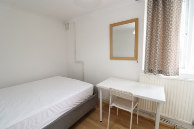 Double room - Single use to rent in The Green, Stratford, London, E15