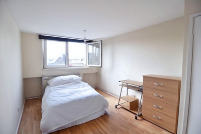 5 Bedroom Double room - Single use to rent in Wedgwood House, Warley Street, Bethnal Green, London, E2