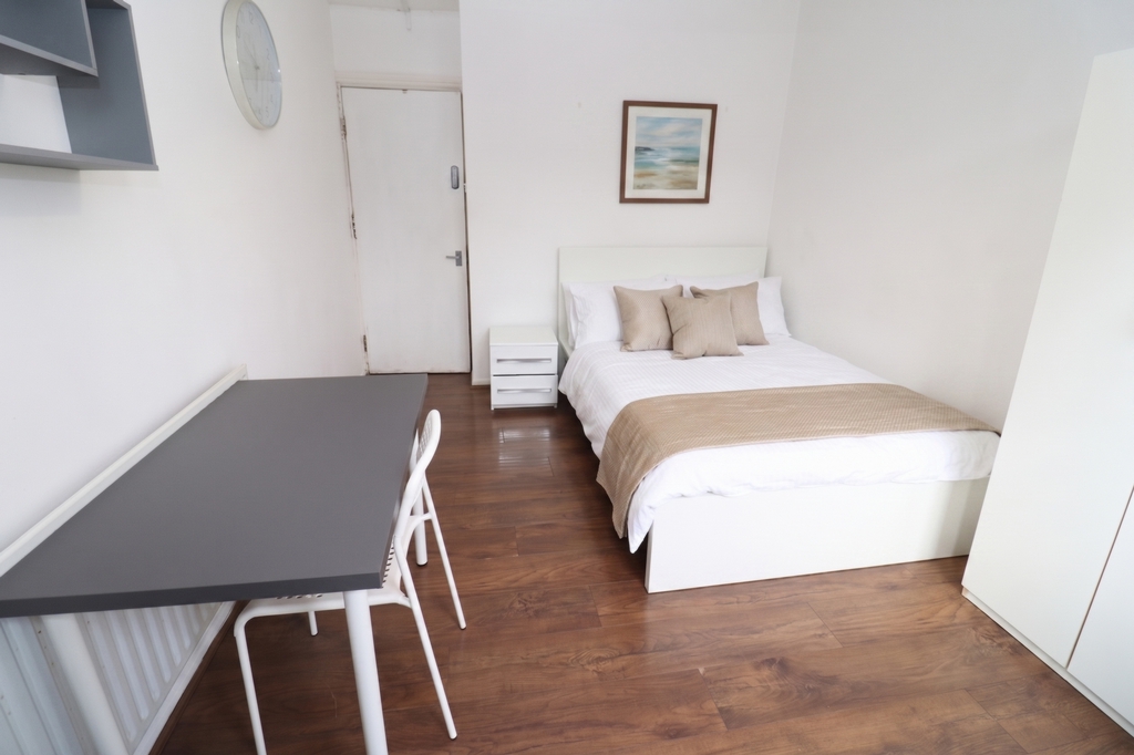 Double room - Single use to rent in Island Gardens, London, E14