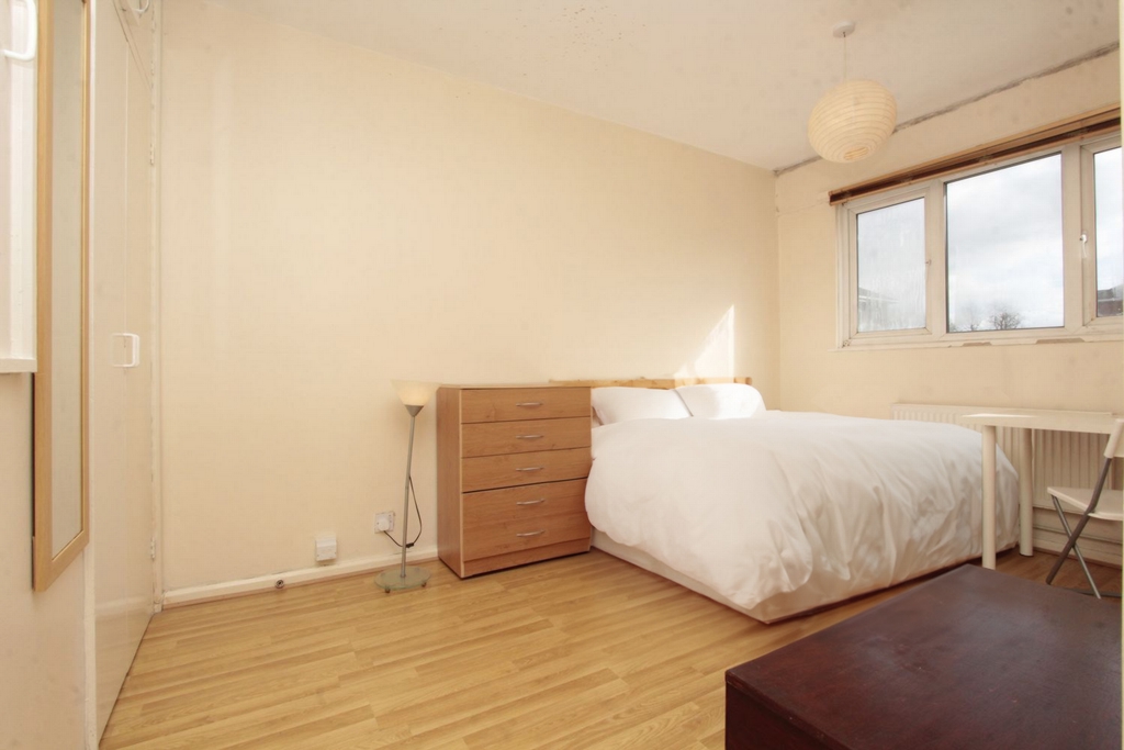 Double room - Single use to rent in Hackney, London, E9