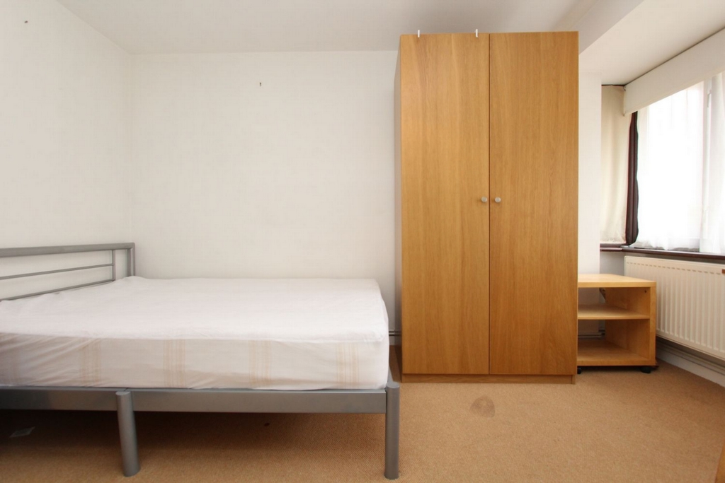 Double room - Single use to rent in Island Gardens, London, E14