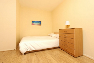 Double room - Single use to rent in Corfield Street, Bethnal Green, London, E2