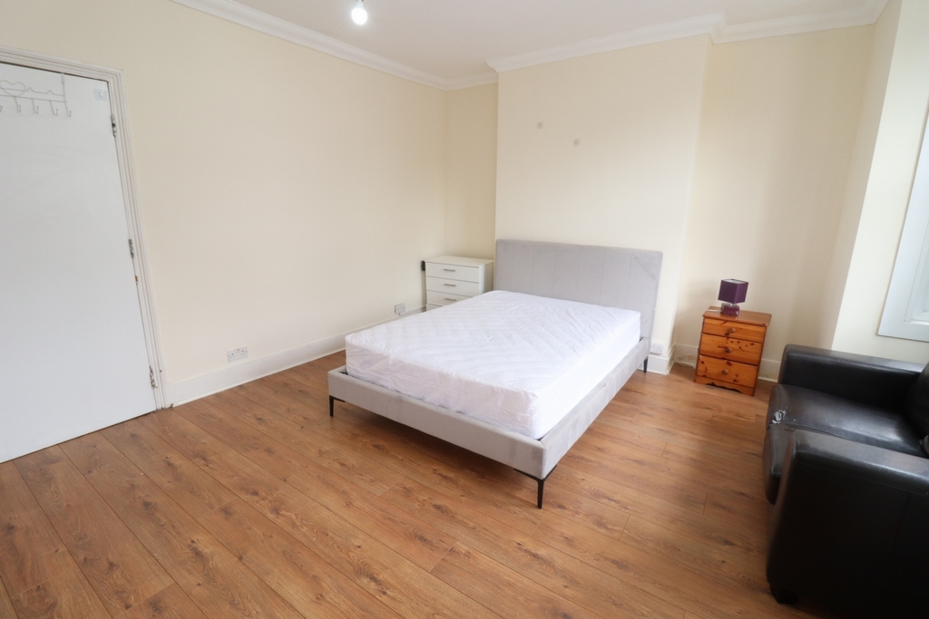 Double Room to rent in Canary Wharf, London, E14