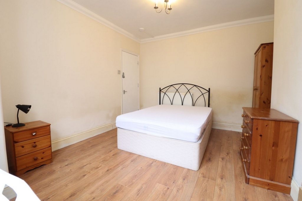 Double room - Single use to rent in Canary Wharf, London, E14