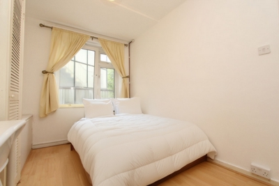 Double room - Single use to rent in Hereford Street, Bethnal Green, London, E2