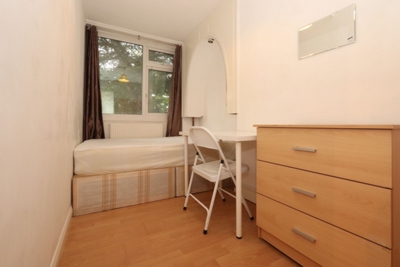 Double room - Single use to rent in Hereford Street, Bethnal Green, London, E2