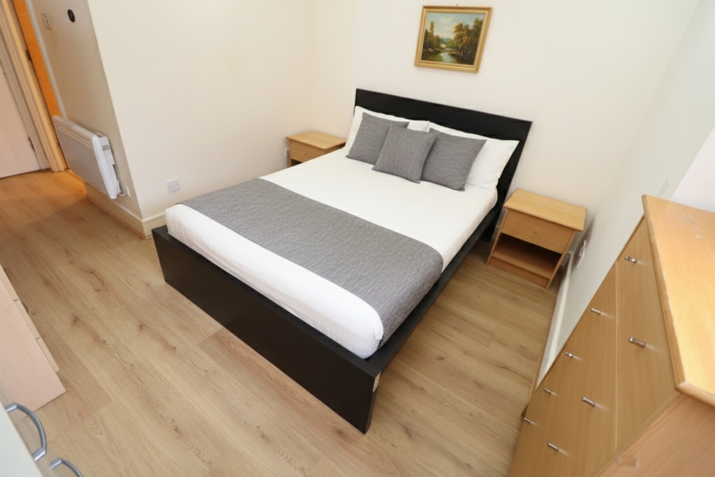 Ensuite Double Room to rent in Stepney Green, London, E1
