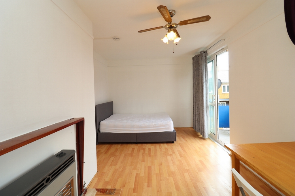 Double Room to rent in , Elephant and Castle, SE1