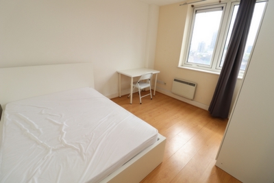Double room - Single use to rent in Skyline Plaza Building, 80 Commercial Road, Aldgate, London, E1