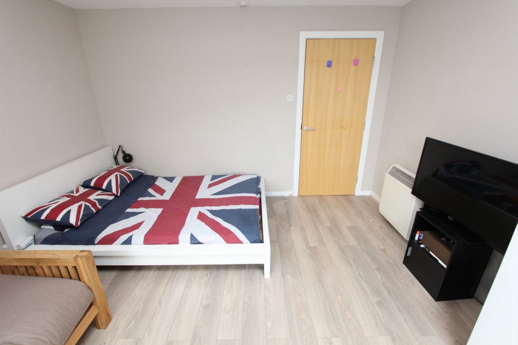 Double Room to rent in Limehouse, London, E14