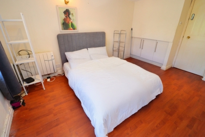 Double Room to rent in Elmgreen Close, Stratford, London, E15