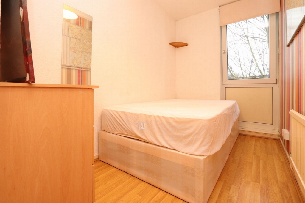Single Room to rent in Bow, London, E3