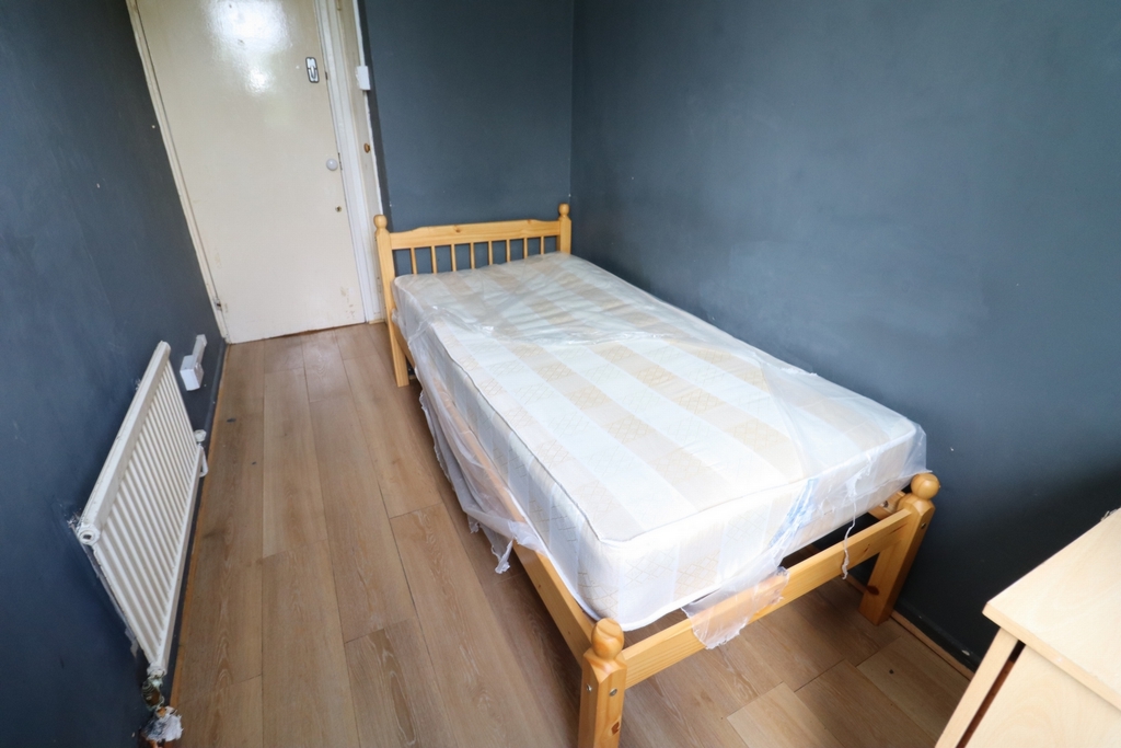 Single Room to rent in Bow, London, E3