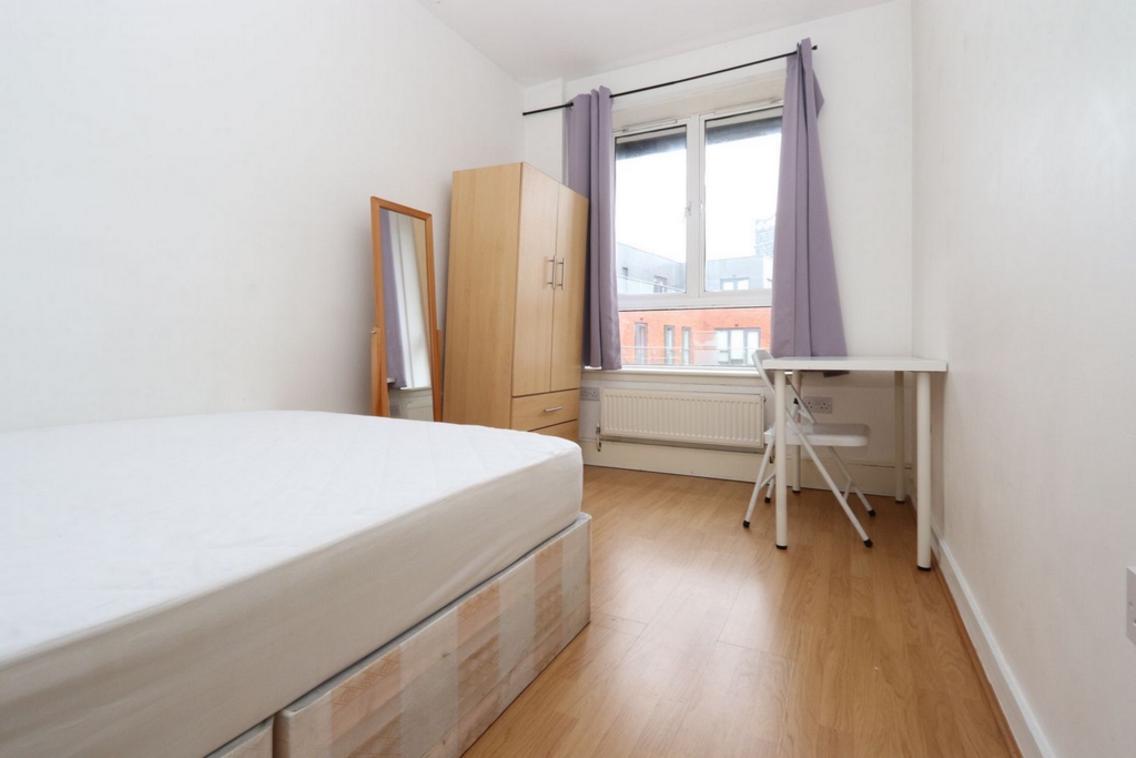 Double room - Single use to rent in Elephant & Castle, London, SE17