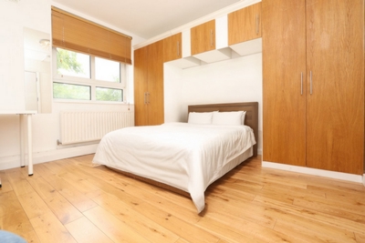 Double room - Single use to rent in Linnell House, Boundary Road, South Hampstead, London, NW8