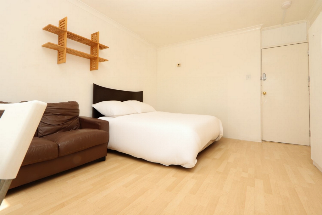 Double Room to rent in Whitechapel, Shadwell, London, E1