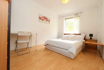Double room - Single use to rent in Lamb Court, 69 Narrow Street, Westferry, London, E14
