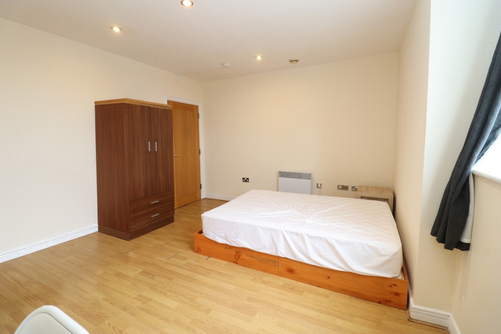Double Room to rent in Stratford,Maryland, London, E15