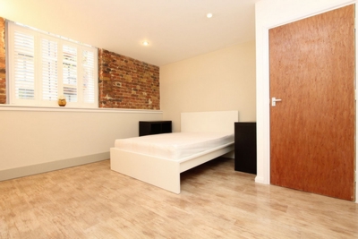 Double room - Single use to rent in Major Draper Street, Woolwich, London, SE18